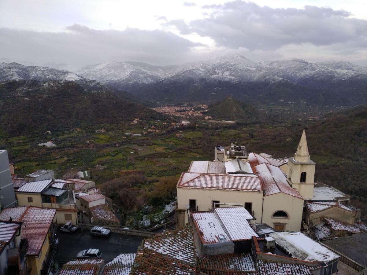 Casa Donna Franca Διαμέρισμα Castiglione De Sicilia Εξωτερικό φωτογραφία